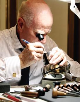 阿曼西奥·布林-市中区浪琴维修服务中心制表师