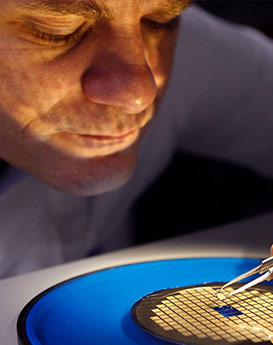 杰登·奥斯卡里昂-天桥区浪琴维修服务中心制表师